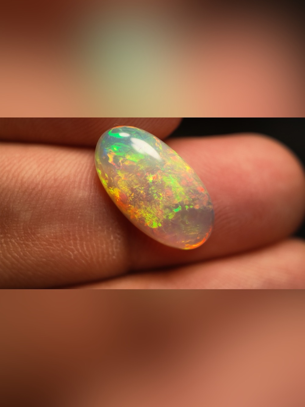 Natural Ethiopian Opal 4.00 Ct Oval Cabochon – Vivid Multicolor Fire